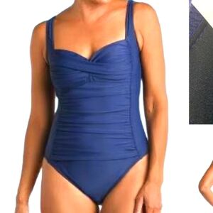 Sonnet shores one piece swimsuit with roushing size 20W
